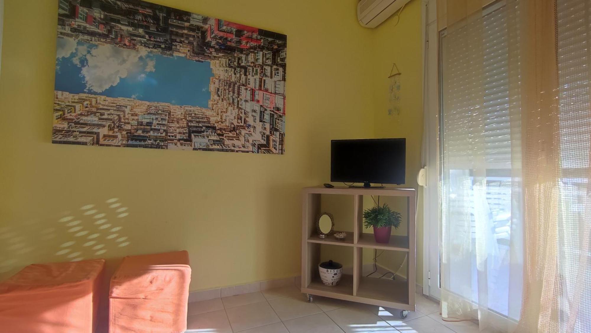 Cosy Apartment By The Sea Metamorfosi  Exterior photo