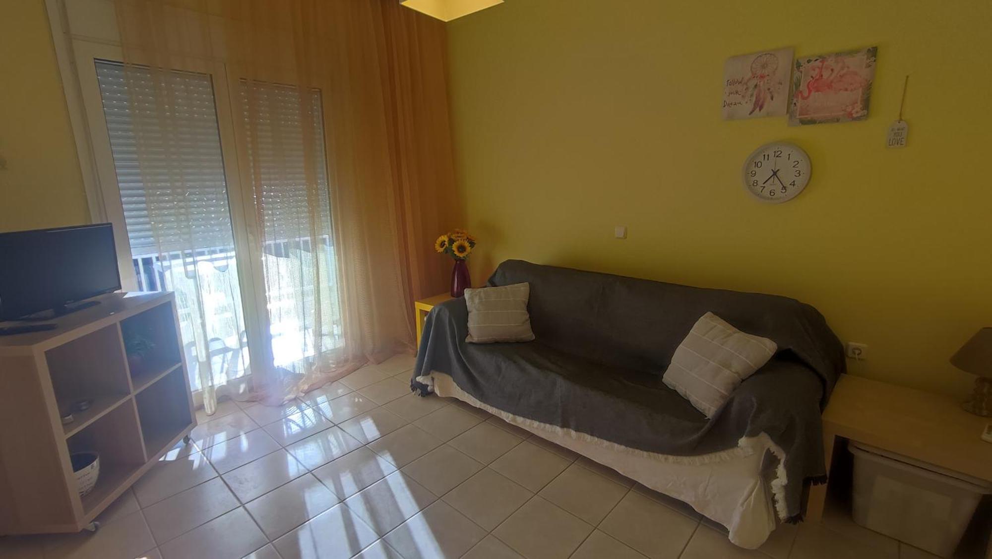 Cosy Apartment By The Sea Metamorfosi  Exterior photo